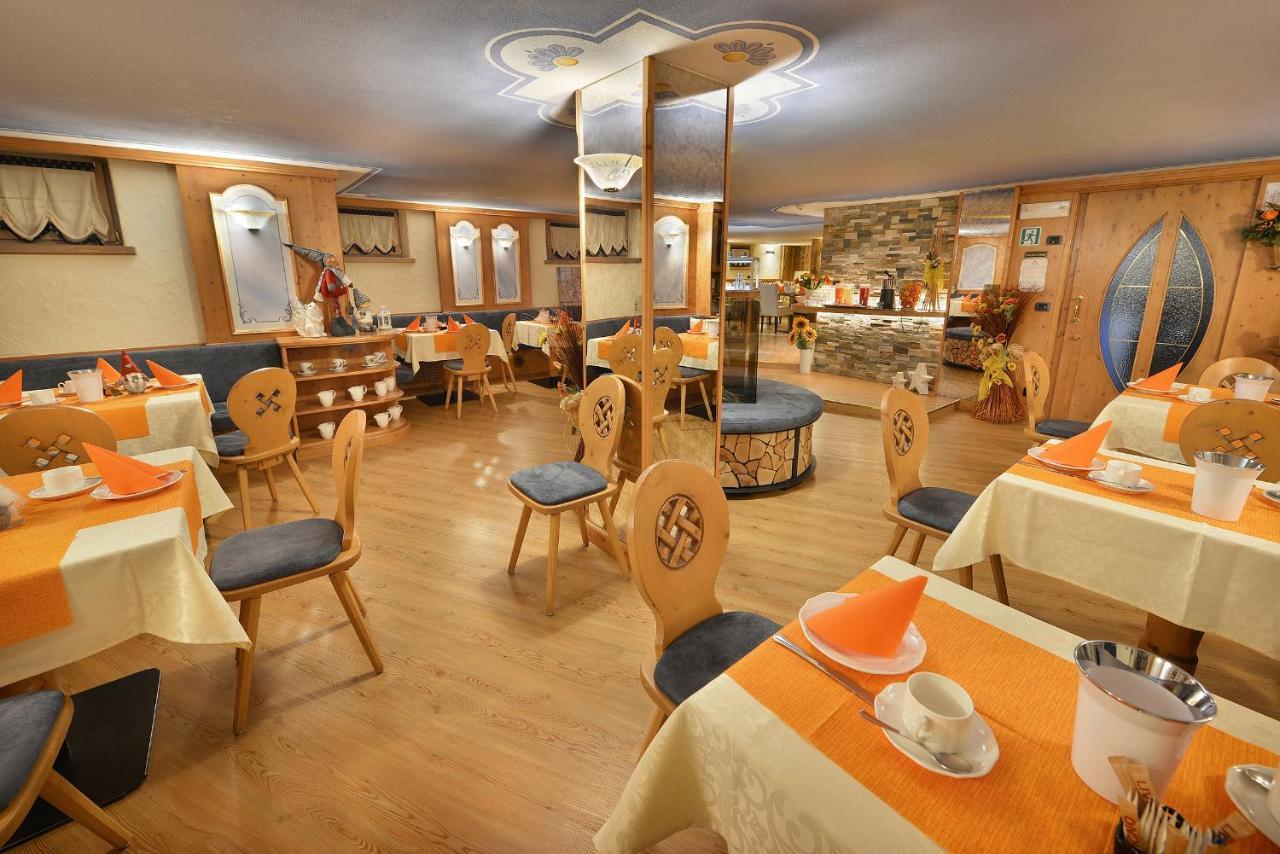 Hotel Piccolo Mondo Ливиньо Екстериор снимка