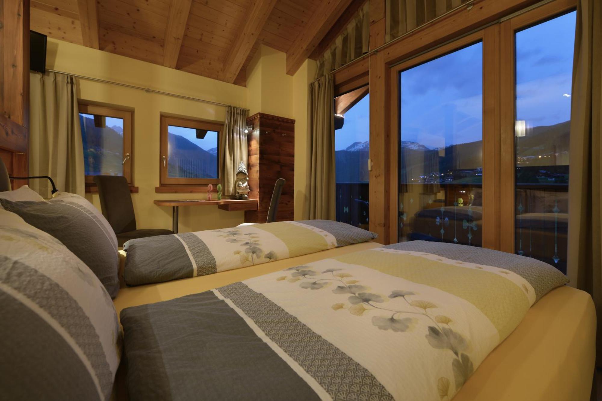 Hotel Piccolo Mondo Ливиньо Екстериор снимка